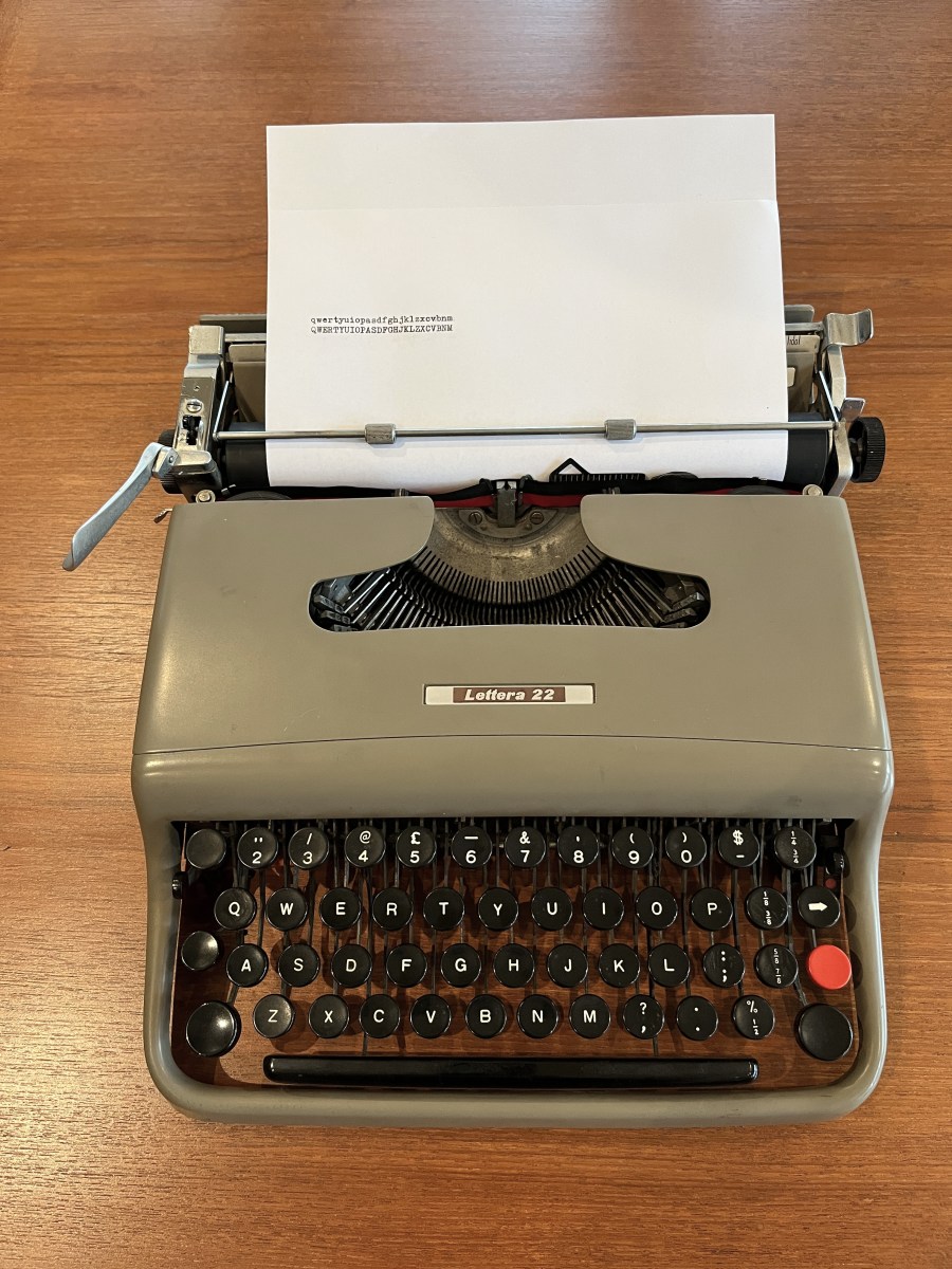 portable typewriter